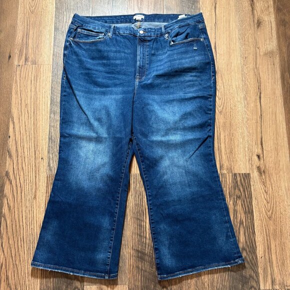 Good Legs Crop Mini Boot Jeans Women's Plus size 28-32 in Indigo New W/out Tags! - Picture 2 of 7